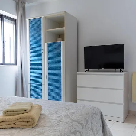 Blife Martinya House - Private Rooms And Apartments Olhao Exterior photo