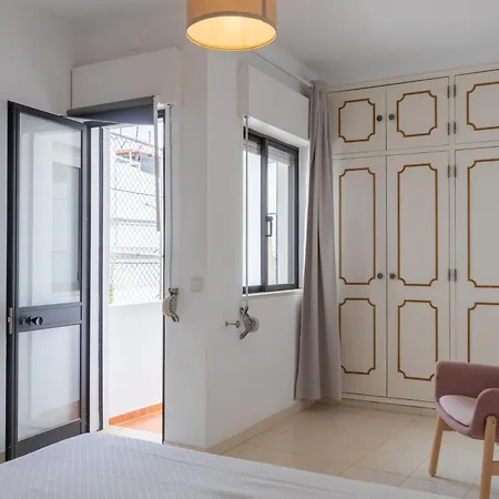 Blife Martinya House - Private Rooms And Apartments Olhao Exterior photo